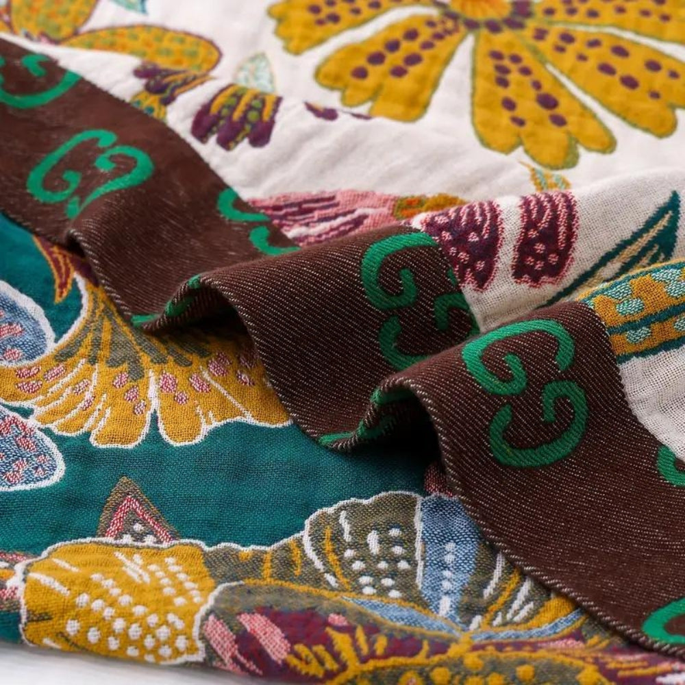 Wendbare Florale Jacquard Baumwolldecke Jardin Stil in Weicher Premiumqualität für ein gemütliches Zuhause
