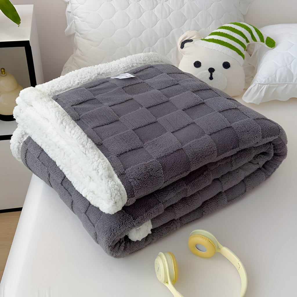 Warme Winterausführung mit weicher, umkehrbarer Oberfläche für entspannte Abende