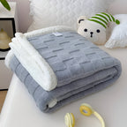 Warme Winterausführung mit weicher, umkehrbarer Oberfläche für entspannte Abende