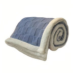 Warme Winterausführung mit weicher, umkehrbarer Oberfläche für entspannte Abende