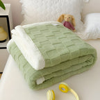 Warme Winterausführung mit weicher, umkehrbarer Oberfläche für entspannte Abende