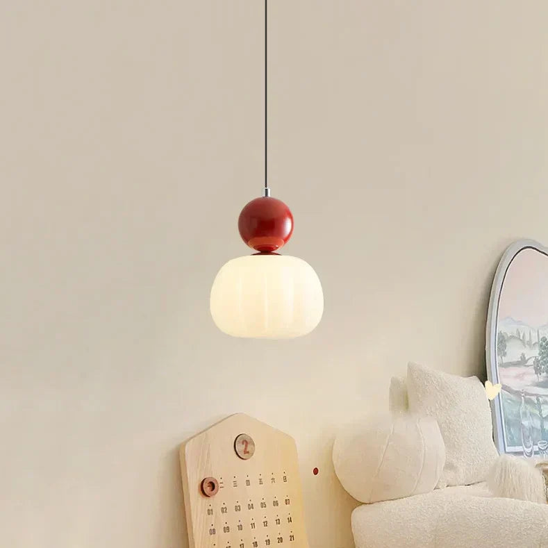 Elegante Deckenlampe Mit Texturiertem Kugeldesign Für Weiches Stimmungsvolles Licht Im Esszimmer Und Wohnzimmer