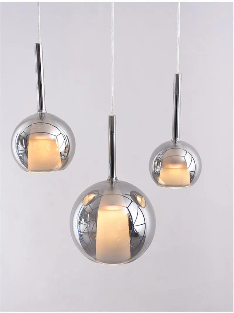 Moderne Glaskugel Hängeleuchte Mit Minimalistischem Design Und Hochwertigen Metallelementen Für Küche Und Esszimmer